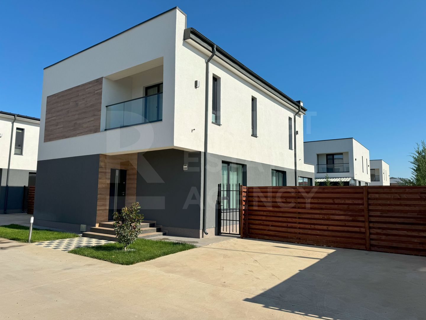 Vânzare, casă, 4 camere, Tunari, București - Poză 2