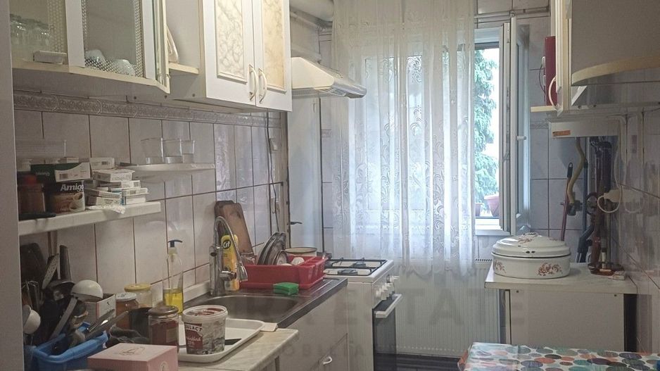 Apartament 4 camere 85 mp utili etaj 1 si pivnita in zona Vasile Aron - Poză 12