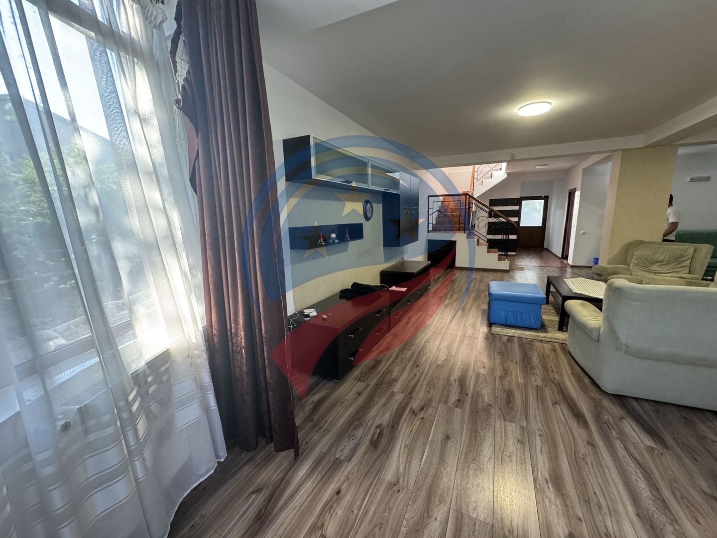 Casă spațioasă P+1, în spatele Stadionului Ion Oblemenco, Craiova - Poză 6