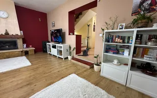 DUPLEX INTREG DE VANZARE CU TEREN 1086 MP - FRUMUSANI - Poză 32