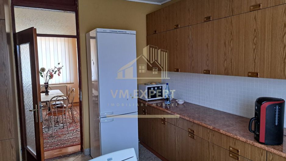 VILA 8 CAMERE, TEREN 1500 MP, BUGHEA DE SUS, ARGES - Poză 19