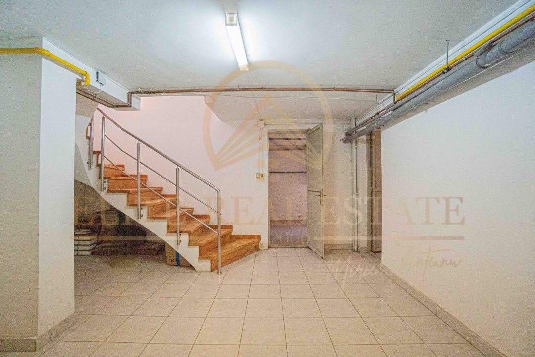 Vila premium ultracentrala, fara vecini, teren 377 mp, garaj! - Poză 46