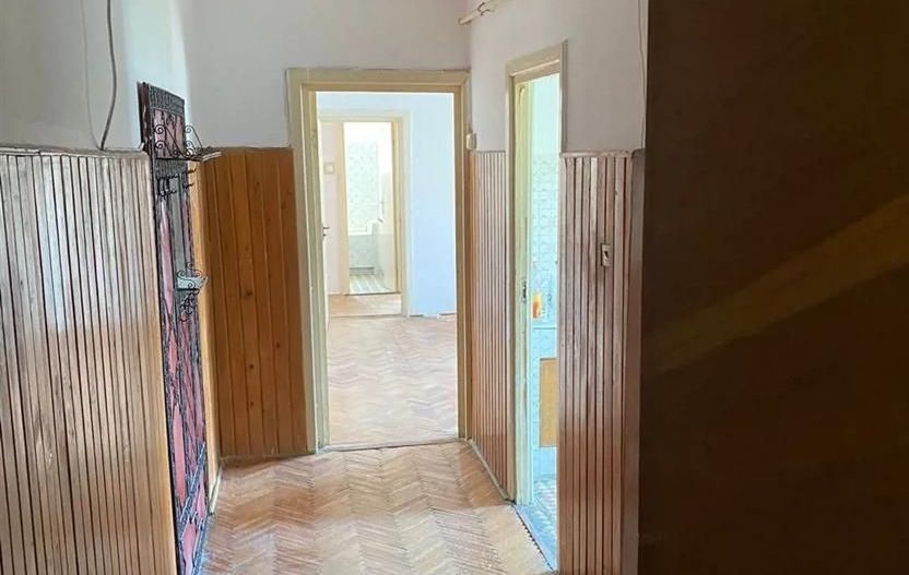 Apartament 2 camere Aradului cu centrala - Poză 2