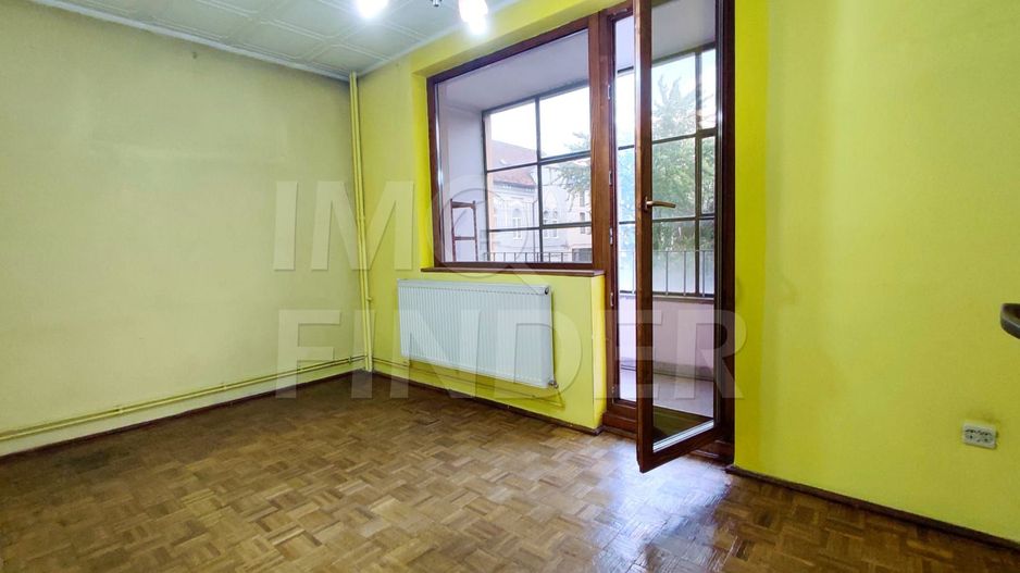 2 camere  etajul 1 zona strazii Horea - Poză 1