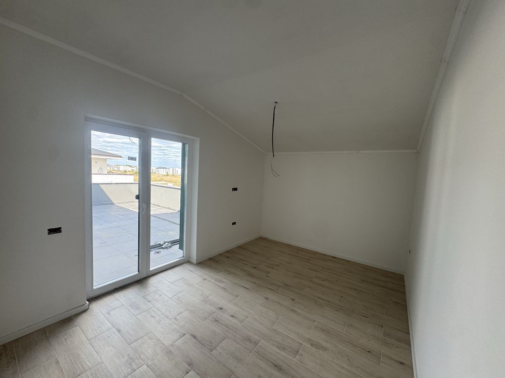 Apartament 4 camere Giroc bloc nou - Poză 1