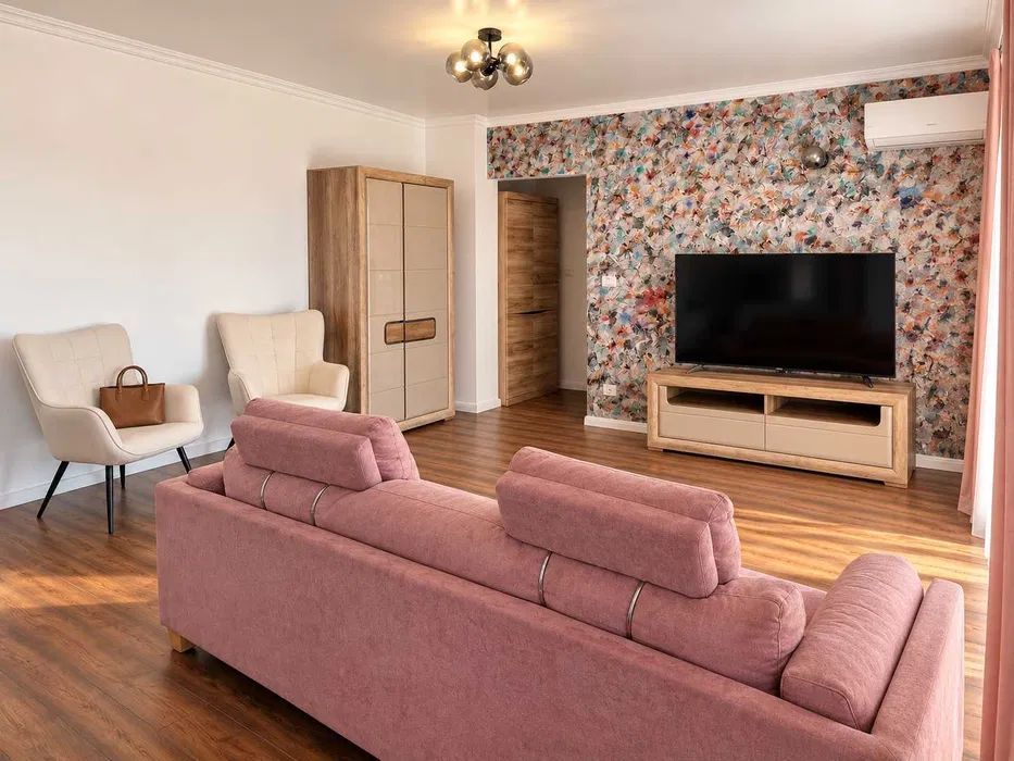 De inchiriat Apartament modern 2 camere, parcare Genesys Micalaca Arad - Poză 1