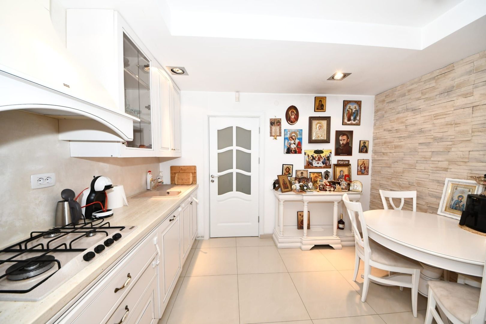 De vanzare – In exclusivitate, casa moderna in cartierul Brates Lake - Poză 14