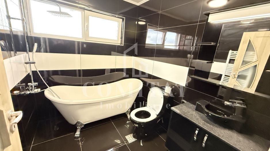 Casă de tip triplex | 3 dormitoare | 4 parcări | Zona Eroilor-Florești - Poză 9