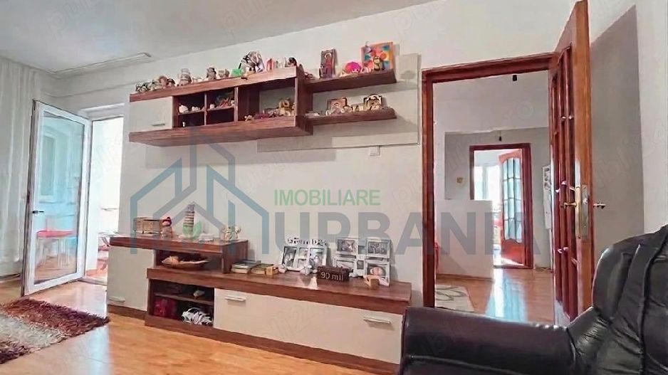Apartament Decomandat 2 camere 2 Balcoane intabulat mobilat Izolat Zona Alexandru cel bun iasi - Poză 2