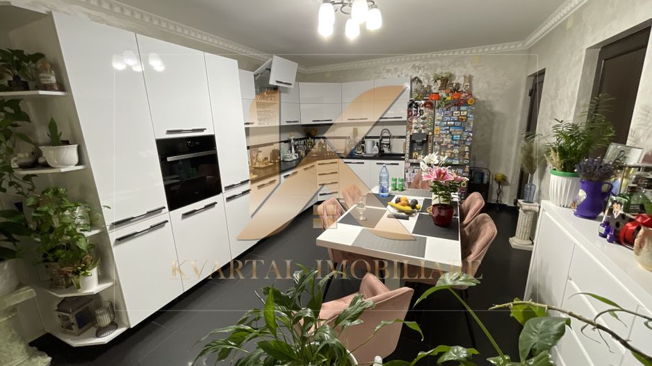 Casă la cheie cu teren de 1458 mp , Zona Aradul Nou . Negociabil - Poză 9