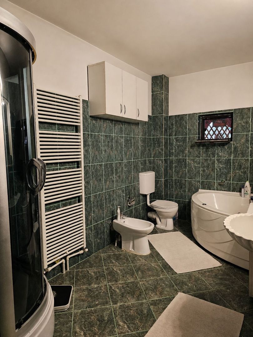 Casa- Str Tismana, zona Spitalul nr 1 - Poză 15