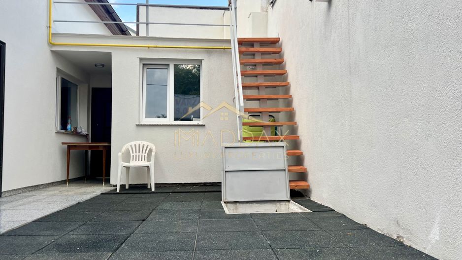 Casa **8 camere** // Domenii - Poză 53