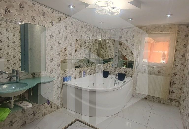 Casa cu spatiu comercial - 200mpu - Ideal Investitie - Terezian - Poză 2