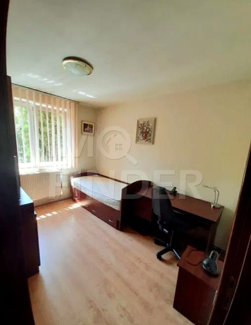 4 Camere etaj 1 Zona Hotel Royal - Scoala Internationala Gheorgheni - Poză 7