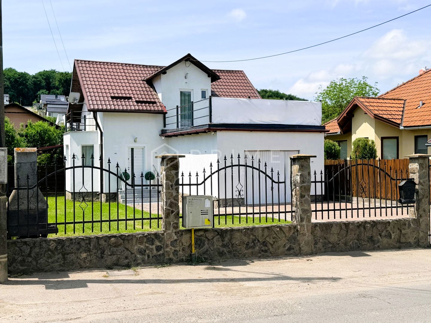 Casă individuală la 1 km de Târgu Mureș | 110 mp | Garaj | Terasă mare - Poză 1