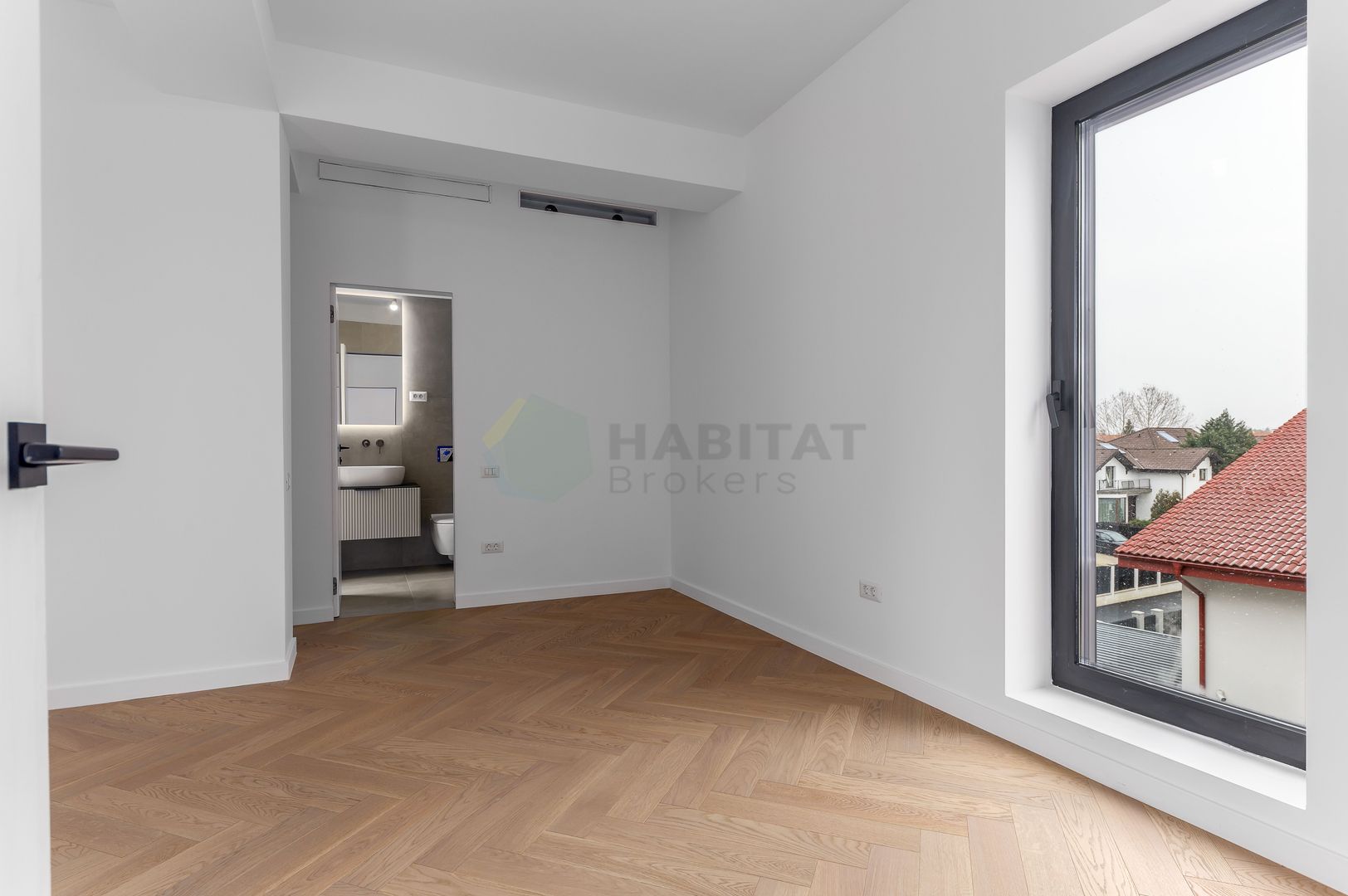 VILA  IANCU NICOLAE, 5 dormitoare, 3 terase, garaj, gradina - Poză 18