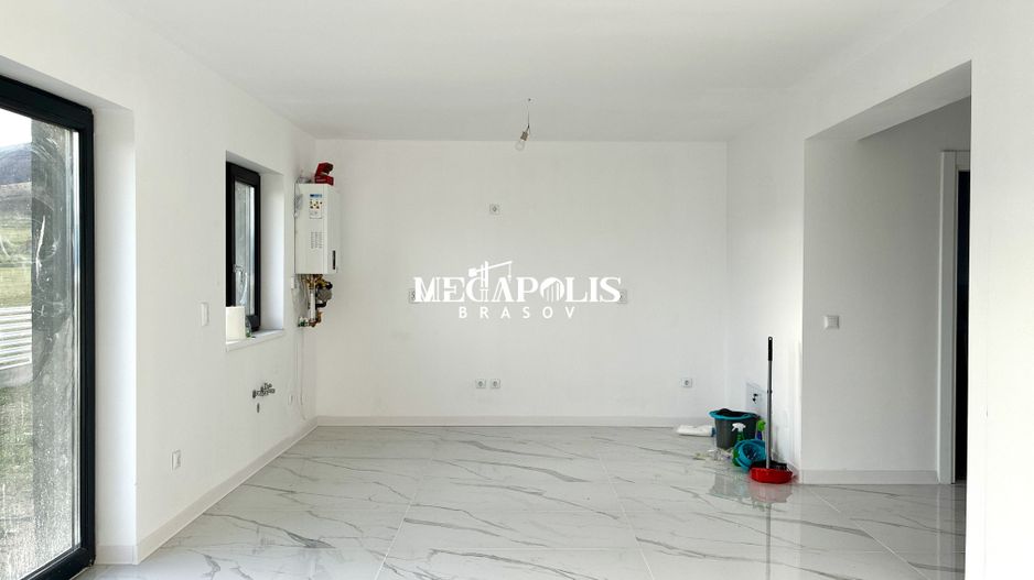 Casă / 2 camere / Codlea / Credit - Poză 6