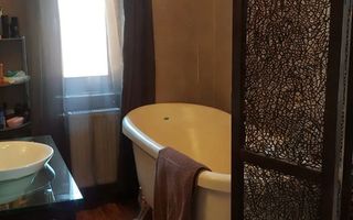 O vilă cu suflet, în inima unei oaze urbane,  D+P+2-190 mp utili - Poză 8