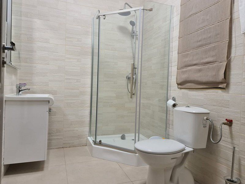 Vila P+1E,  7 camere, curte amenajata   - zona Mall, George Cosbuc - Poză 5
