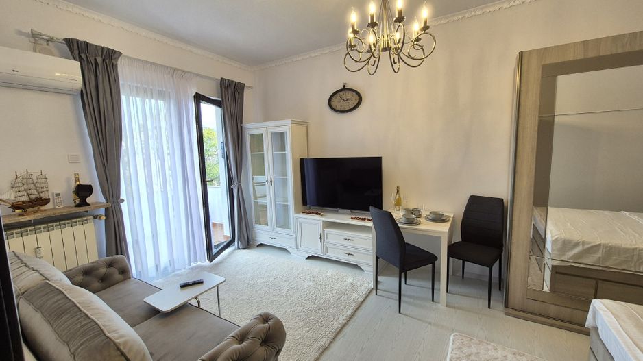 Garsonieră Modernă și Elegantă - Magheru - Romana - Poză 2