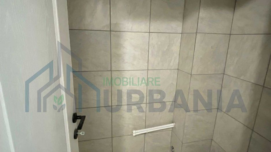 Apartament 3 camere, complet renovat, Tomesți, etaj 4 - Poză 8