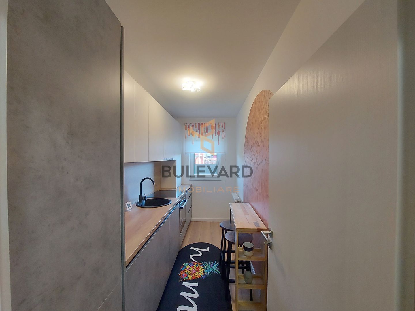 Apartament ultrafinisat+gradina de 50 mp+parcare! - Poză 5