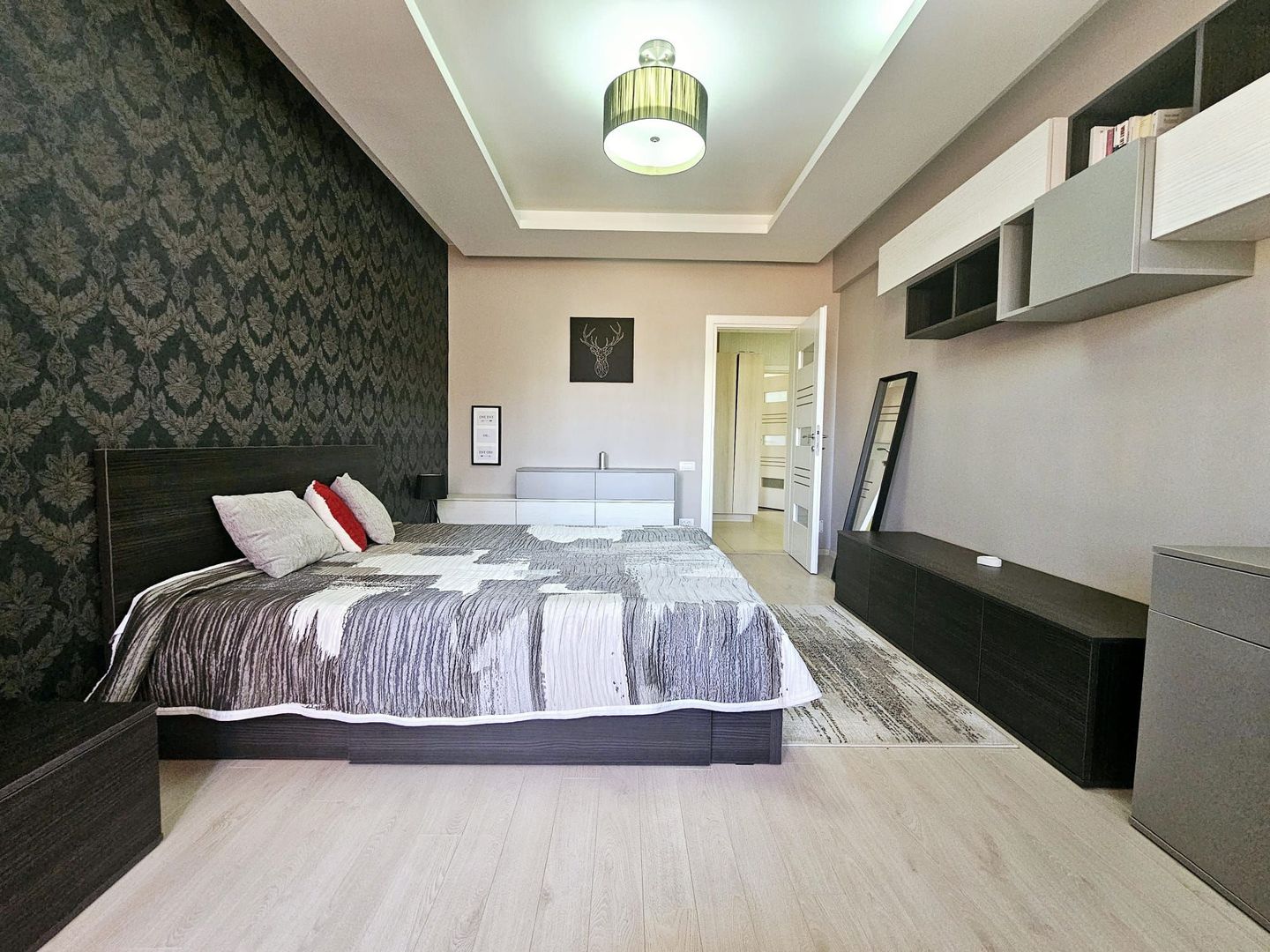 BRASADAS închiriază ap 3 cam. Izvor, parc Cişmigiu - PARCARE. - Poză 2