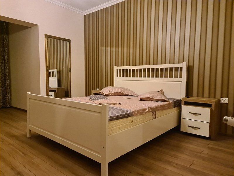 Vila P+1E,  7 camere, curte amenajata   - zona Mall, George Cosbuc - Poză 11