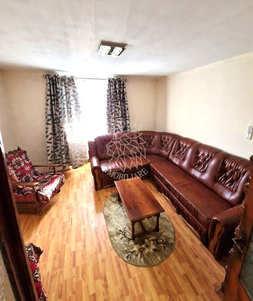 Apartament la casa 80 mp, 2 camere, parcare, Ultracentral - Poză 1