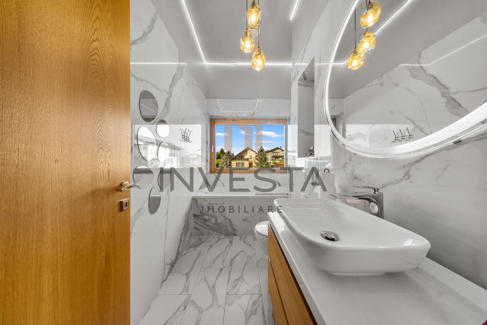 Vila de lux cu panorama spre natura! - Poză 19