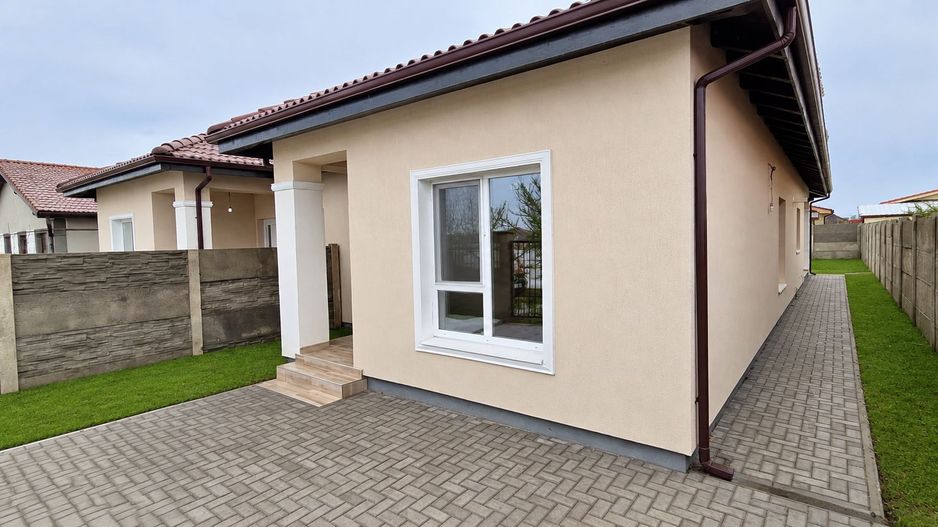 Moșnița – Calea Medveș | Casă parter | 3 camere | 88 mp | Teren 310 mp - Poză 2
