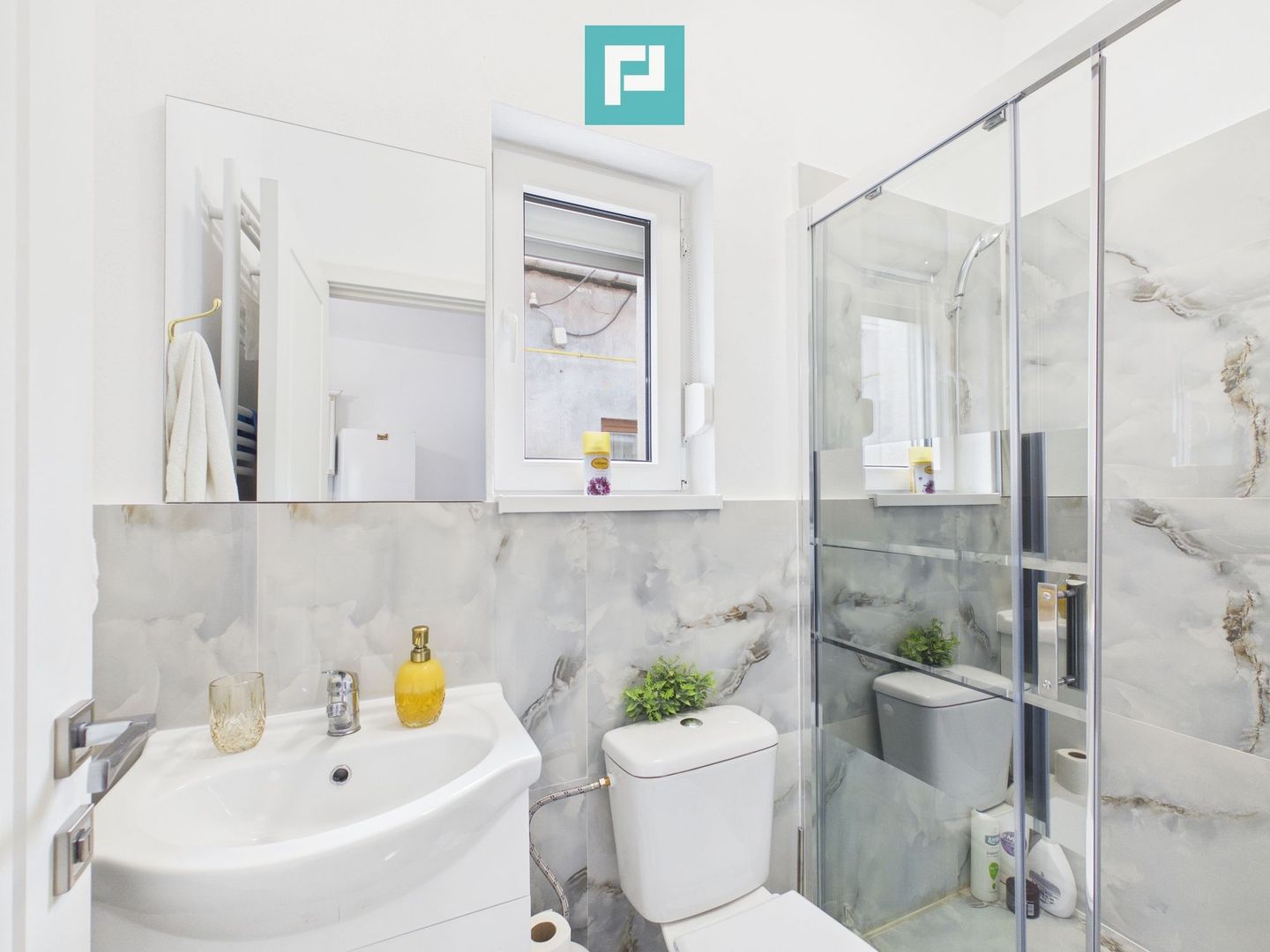 Apartament 2 camere parter în Arad, zona Boul Roşu - Poză 10