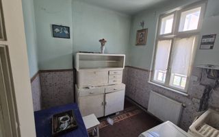 Apartament sic intr-un bloc vila interbelica - Poză 10