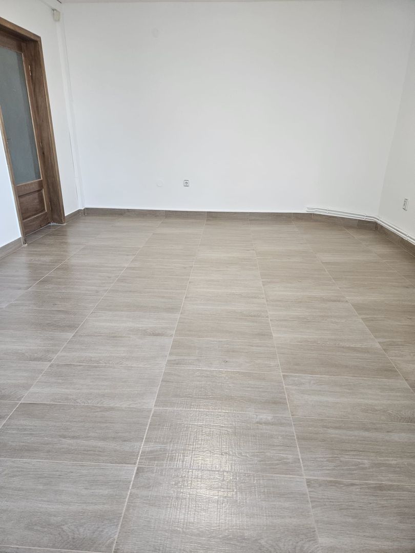 Spatiu ptr. Birouri - Poză 8