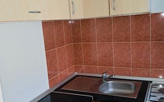 Garsoniera de Inchiriat | Zona OMV Vasile Milea | Balcon | Renovată - Poză 6