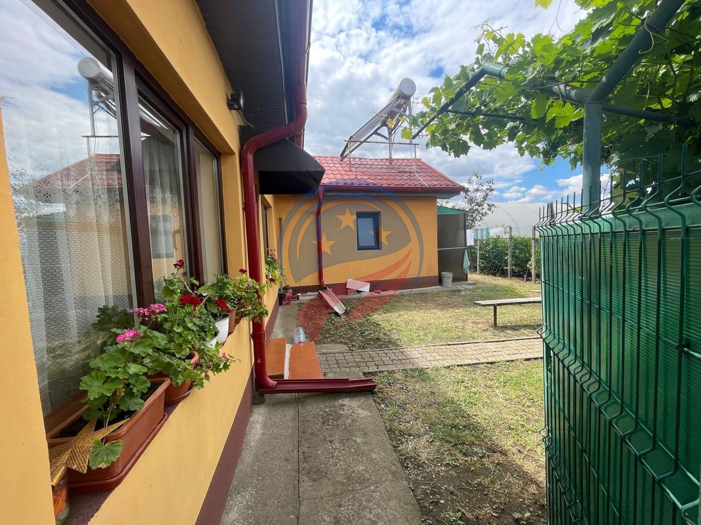 Casa in localitatea Zanoaga- Dolj - Poză 3