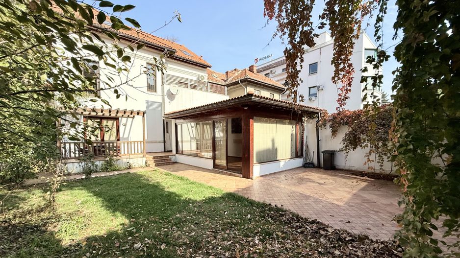 Vilă superbă | Cotroceni | 8 camere terasă și grădină - Poză 3
