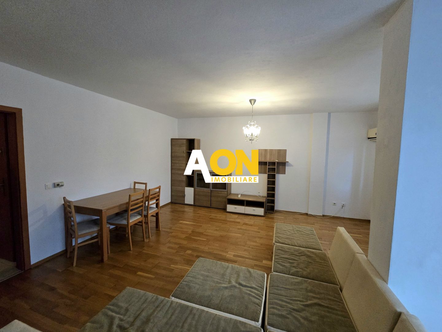 Apartament 2 Camere, Bloc Nou, Zona Piață - Cetate - Poză 3