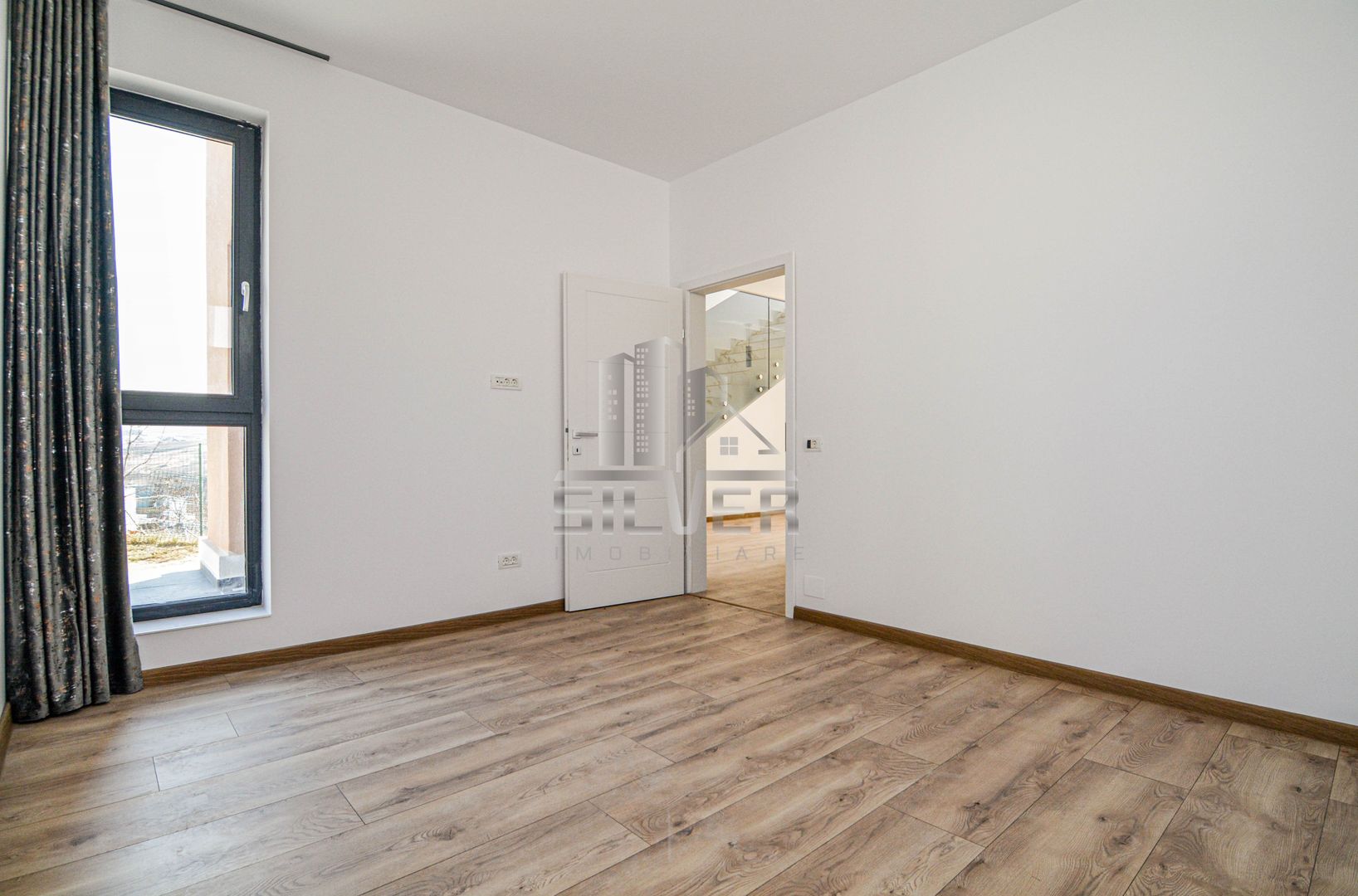 Casa individuala ultrafinisata in zona strazii Valea Chintaului - Poză 11