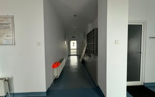 Spatiu de birouri de inchiriat | 20 parcari | Zona strazii Fabricii - Poză 3
