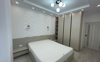Chirie, apartament, 3 camere, strada Calea Ieşilor, Sculeni - Poză 6