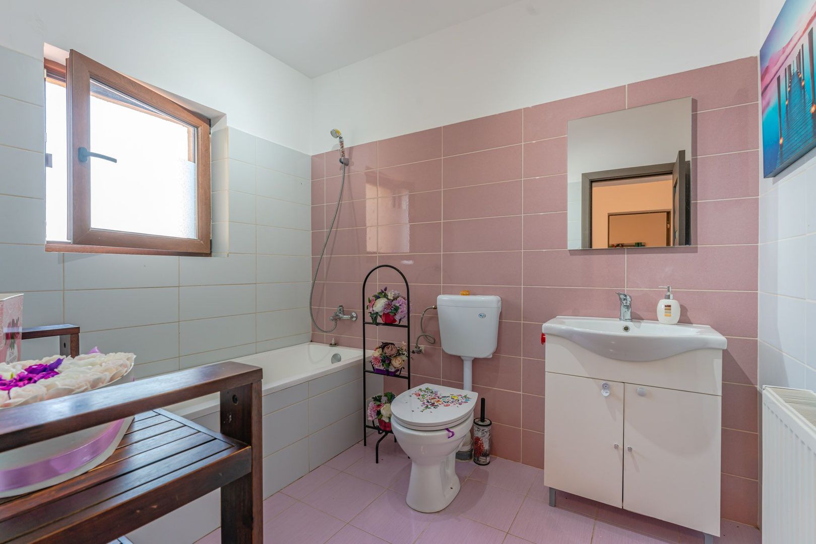 Casa insiruita compusa din 4 camere in Sanpetru - Poză 16