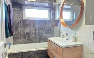 Apartament cu 3 camere, etaj 2, mobilat și utilat, VASLUI zona Crucea-Gării; - Poză 12