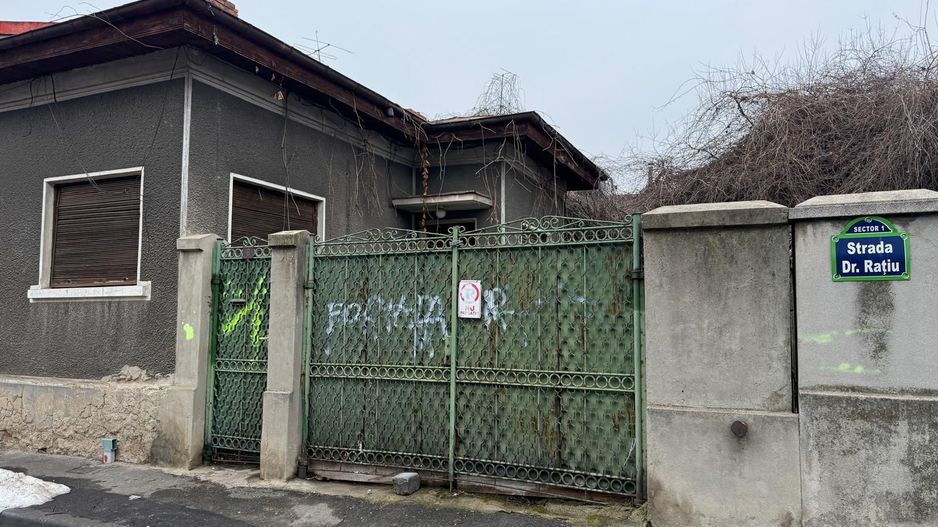 Casa 3 camere || Suprafata totala 265Mp || Curte 110Mp || Gara De Nord Sector 1 - Poză 2