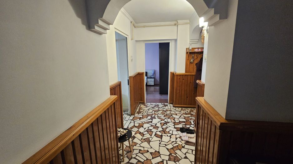 Apartament 3 camere decomandat, spațios și modern – Prundu - Poză 10