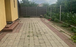 CASA DE VANZARE IN CARTIERUL PRIMAVERII -GIARMATA MARE - Poză 3