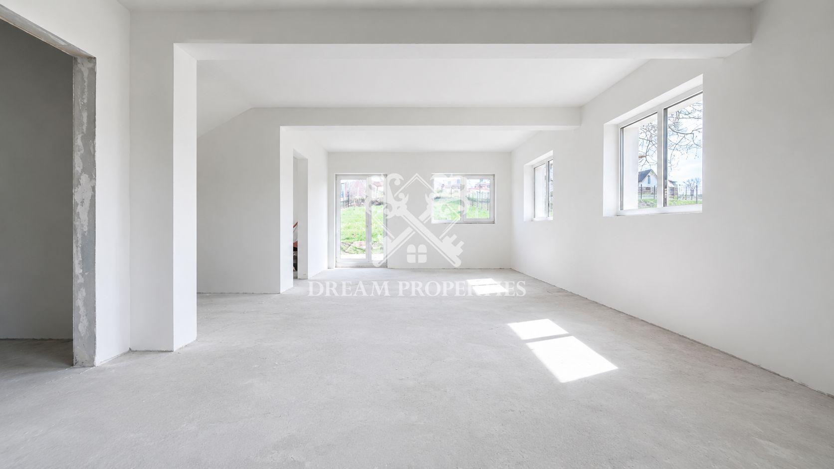 Casă individuală 4 camere, 3 bai, teren 694 mp, zona Criseni Dezmir - Poză 1