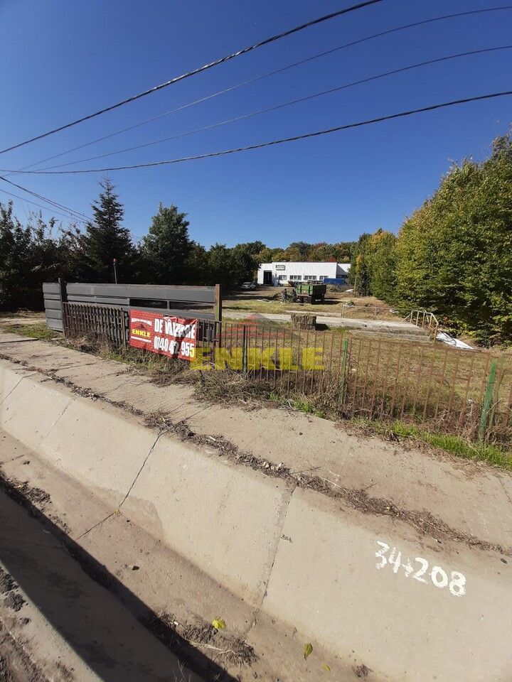 Hala 660 mp + vila 450 mp+ spatiu birouri 135 mp + teren 5000 mp, zona Hudum, pret negociabil - Poză 11