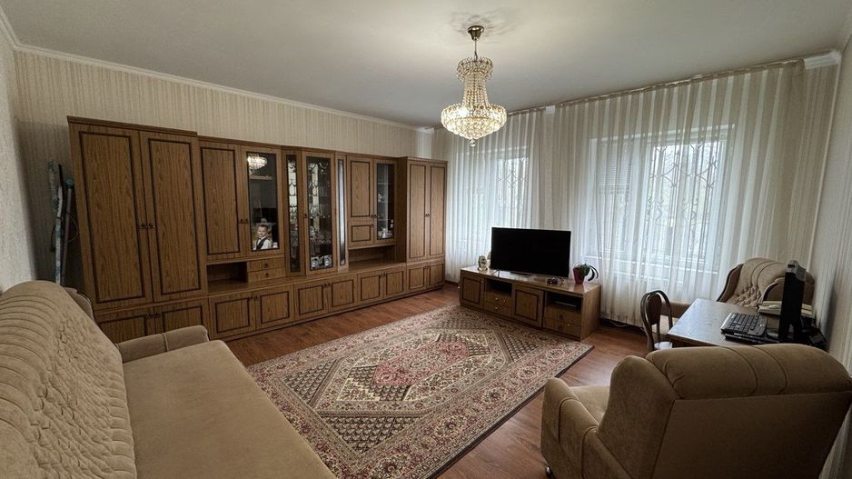 De Vinzare Vila spatioasa Linga Padure si apropae de Nistru. - Poză 9