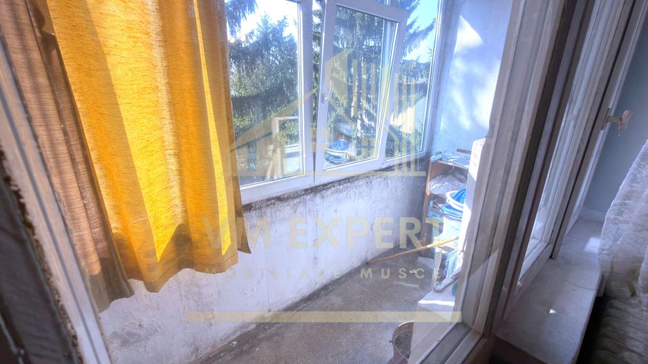 APARTAMENT 3 CAMERE ETAJ 4 CAMPULUNG - Poză 13